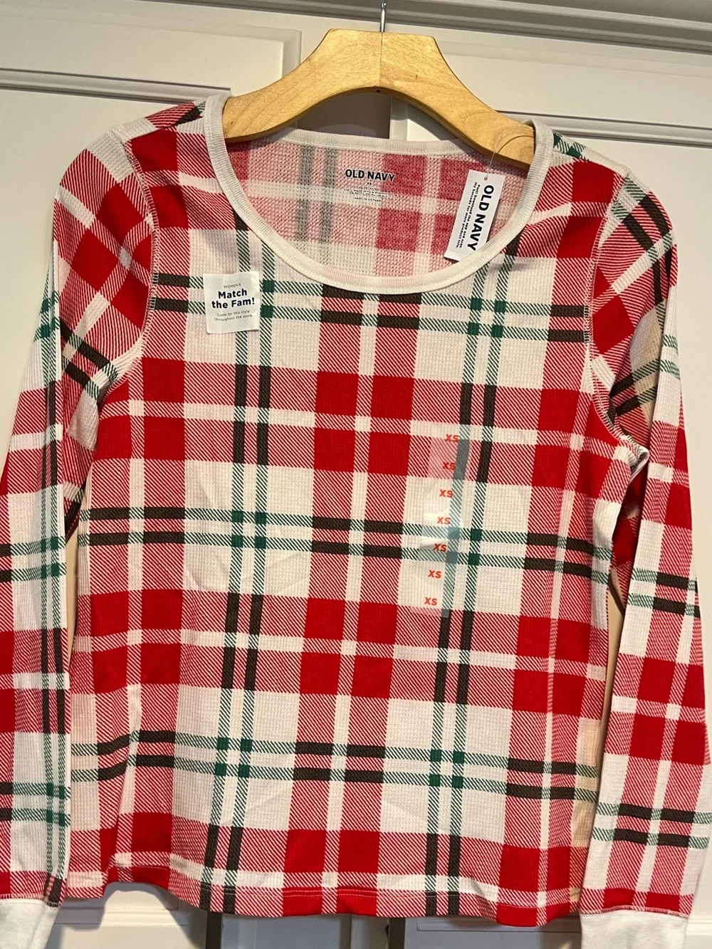 Old Navy Red, White & Green Plaid Long-Sleeve Tee